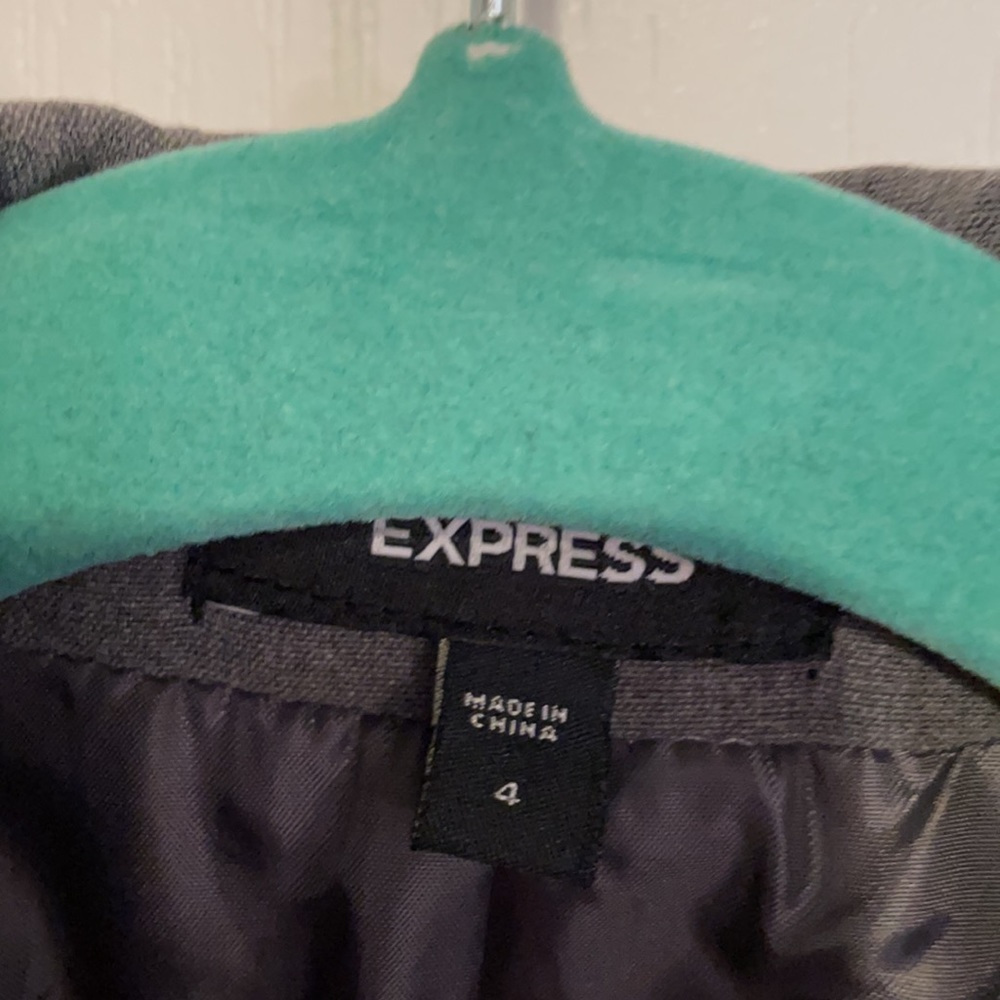 Express Blazer - Picture 2 of 4